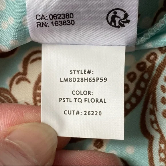 ๐ Liverpool Los Angeles Button Up Blouse - Picture 14 of 14